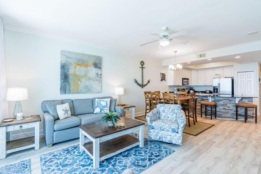 San Carlos 1106 by Youngs Suncoast Apartment in Gulf Shores