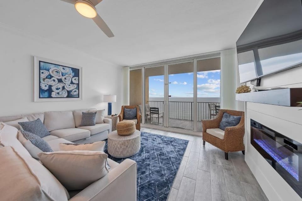 San Carlos 1107 by Youngs Suncoast Apartment in Gulf Shores