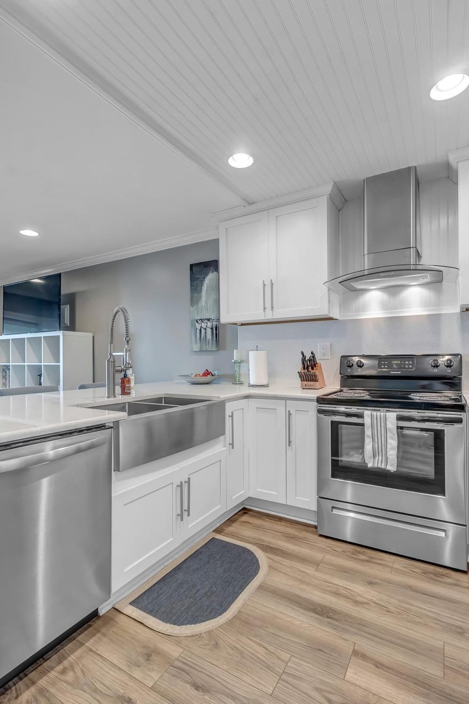 Wellness Retreat - Oceanfront condo w beach access House in Sawgrass