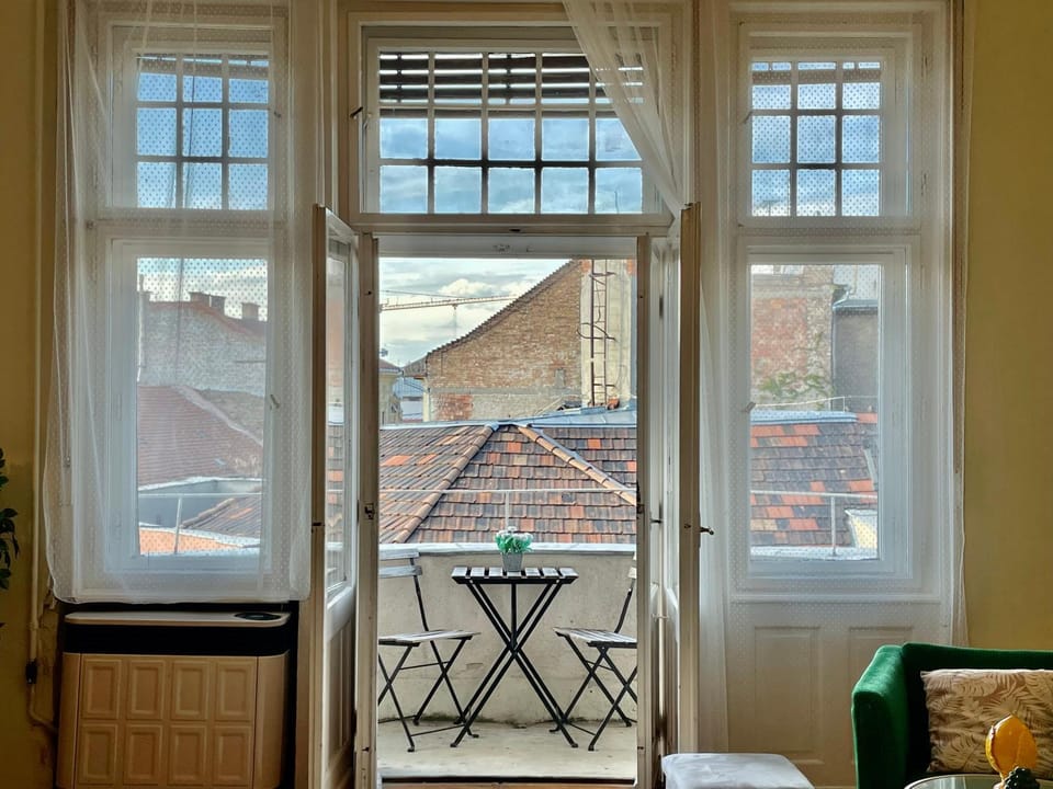 View (from property/room), Balcony/Terrace
