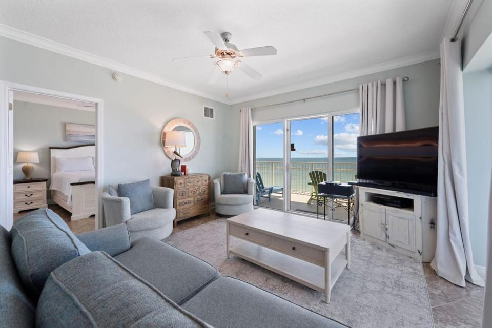Crystal Shores West 108 by Youngs Suncoast Apartment in West Beach