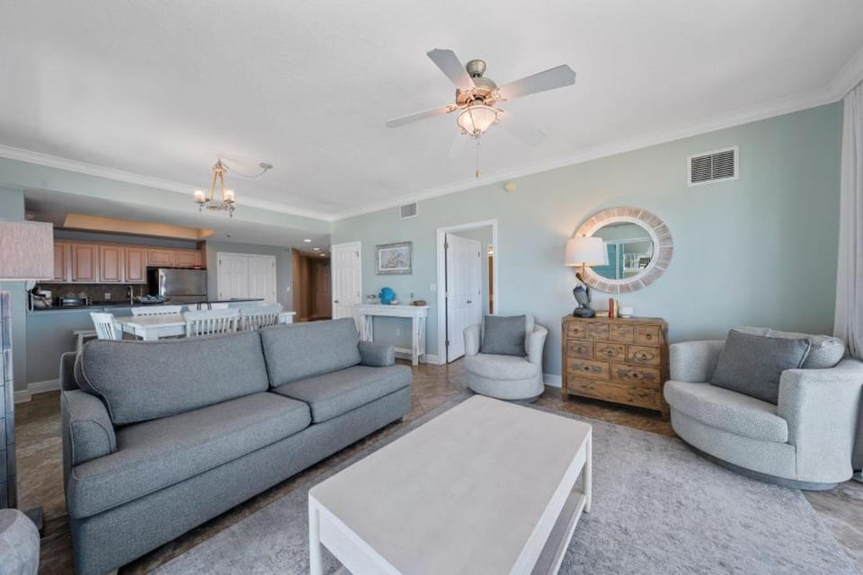 Crystal Shores West 108 by Youngs Suncoast Apartment in West Beach