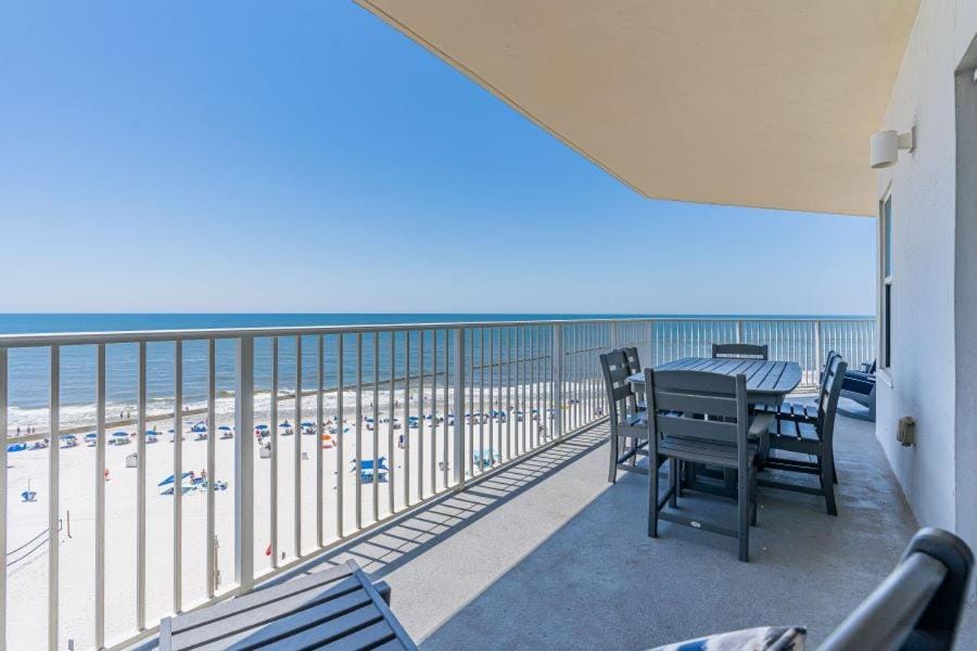 Seawind 704 by Youngs Suncoast Apartment in Gulf Shores
