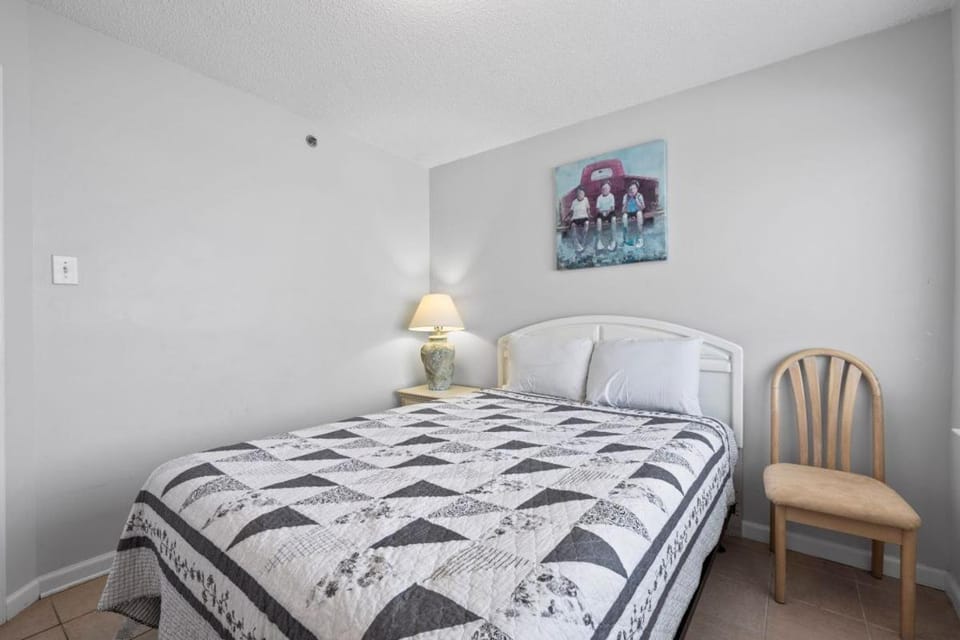 Tradewinds 901 by Youngs Suncoast Apartment in Orange Beach