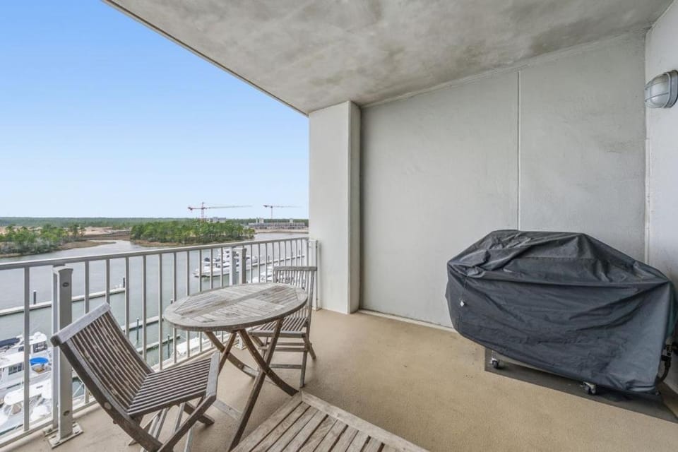 Day, BBQ facilities, Balcony/Terrace, Seating area, furniture