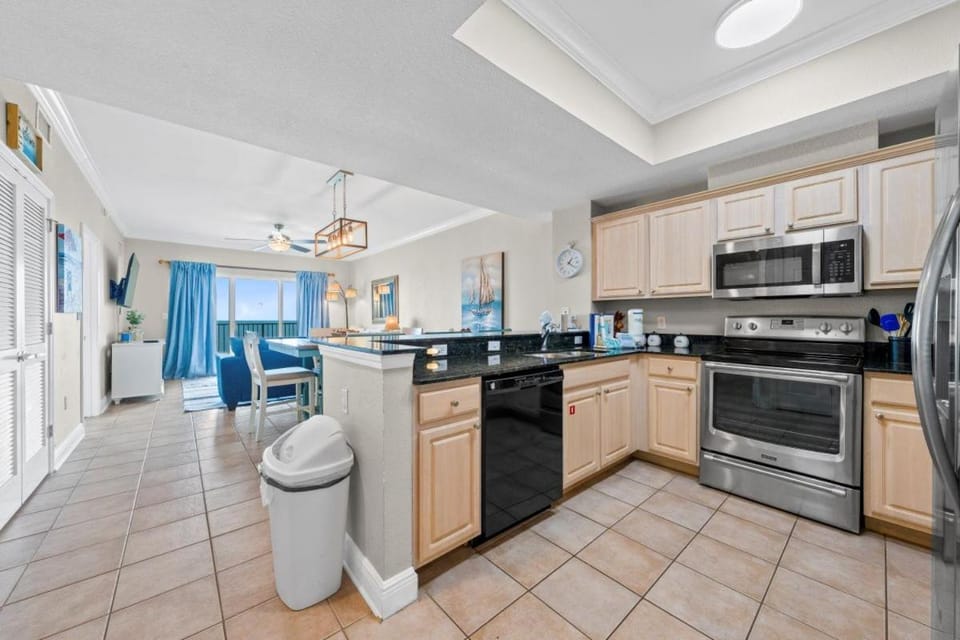 Crystal Shores West 1207 Apartment in West Beach