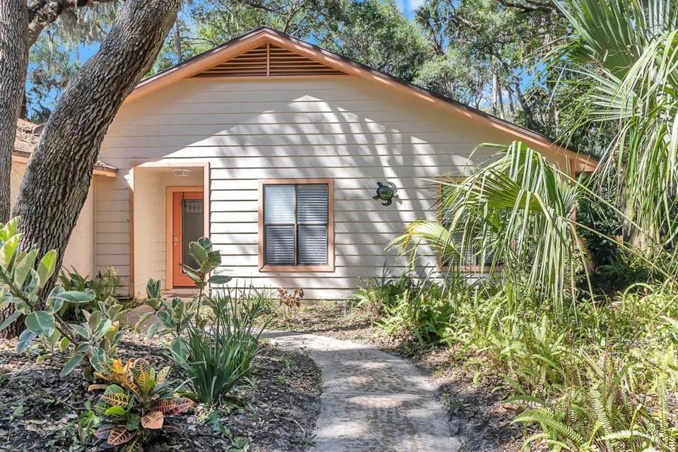 Coastal Oaks in Atlantic Beach House in Atlantic Beach