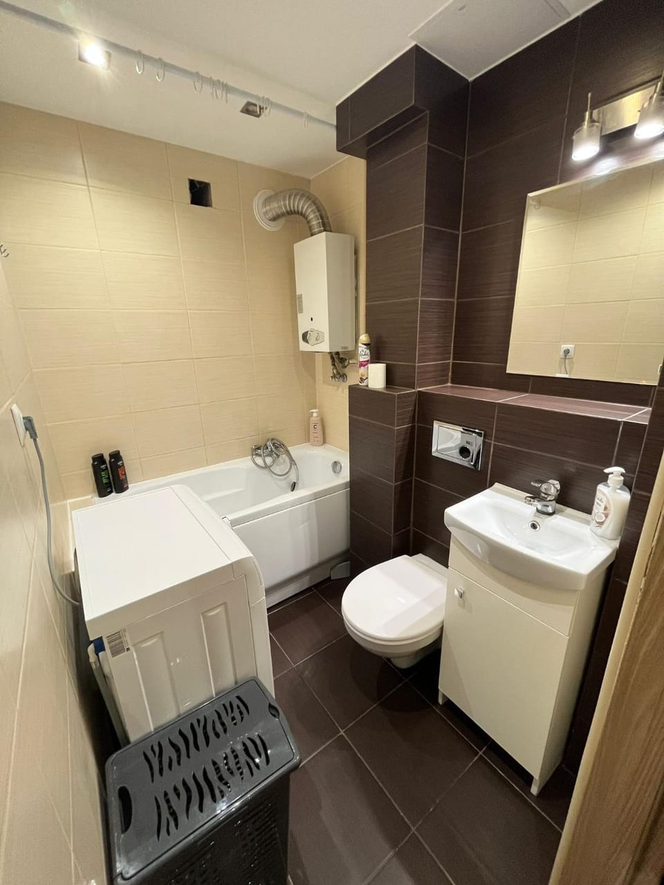 Apartment Klimatyzacja Mazowieckiego nr 2 Apartment in Masovian Voivodeship