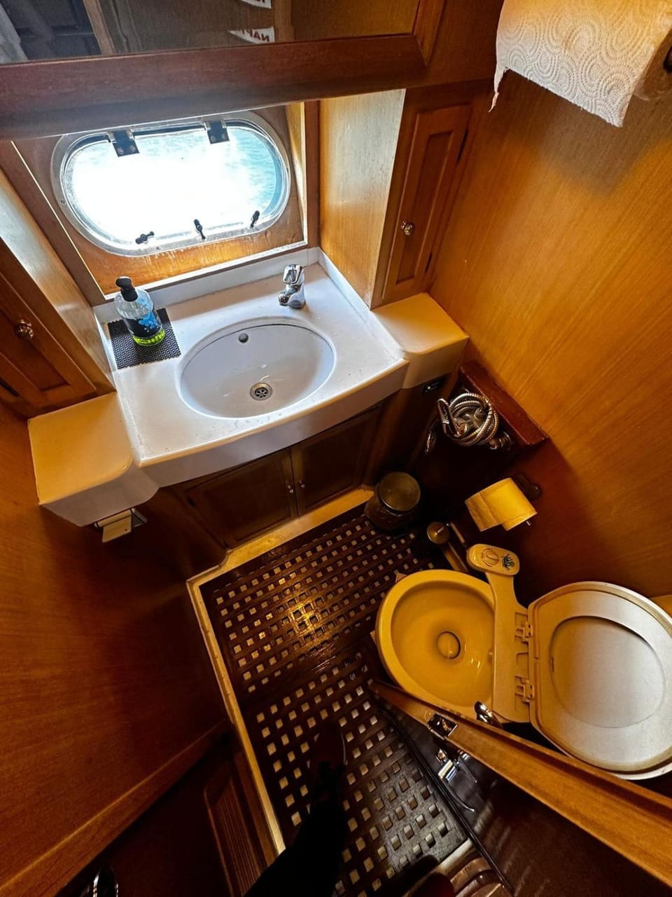 Toilet, Bathroom