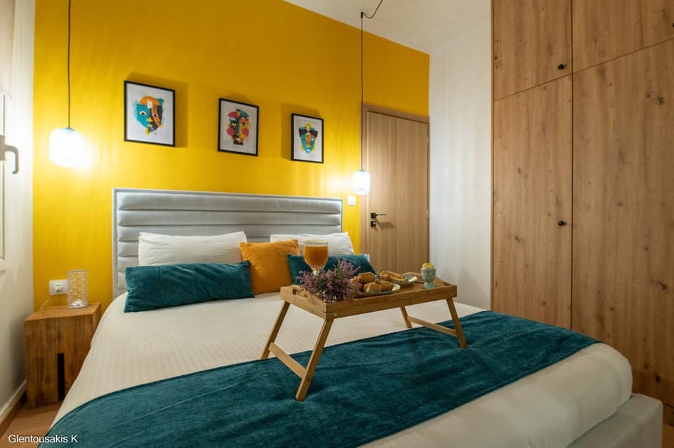 Bed, Photo of the whole room, Bedroom, wardrobe