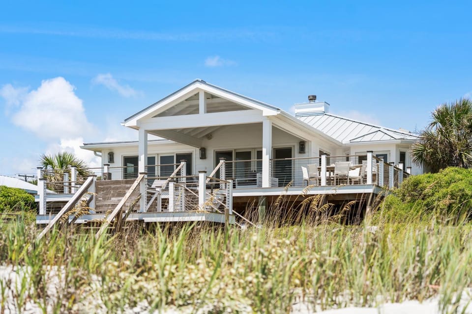 1001 E Arctic Out of the Blue Stunning Oceanfront Home House in Folly Beach