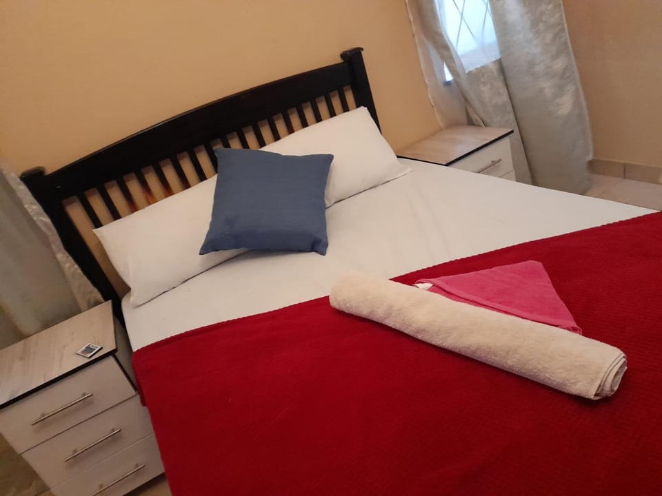 Cozy guesthouse springs Bed and Breakfast in Gauteng