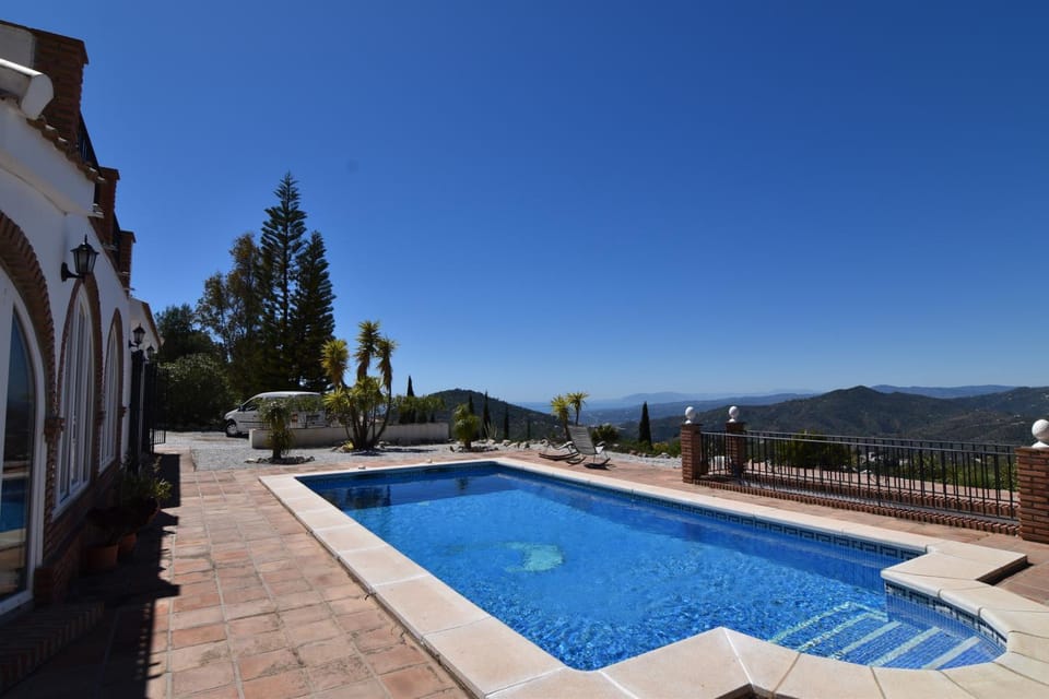 Sea view, Swimming pool