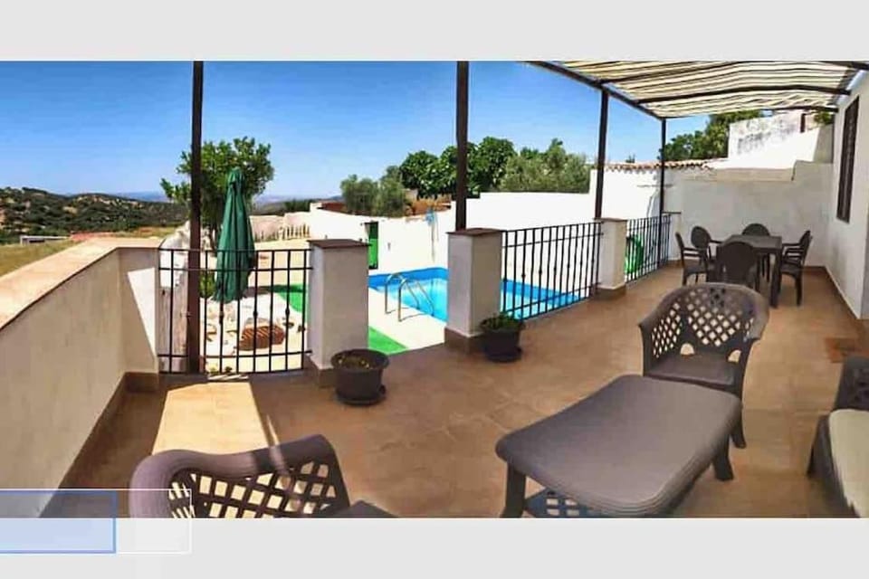 Patio, Balcony/Terrace, Pool view, Swimming pool, sunbed