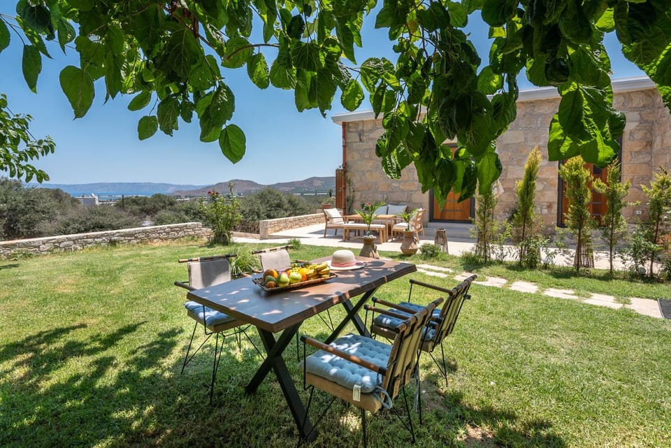 Property building, Garden