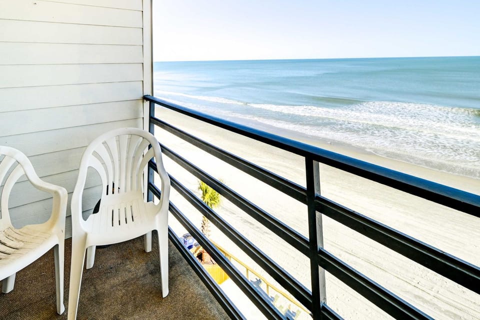 Murrells Inlet Condo on Garden City Beach! House in Garden City
