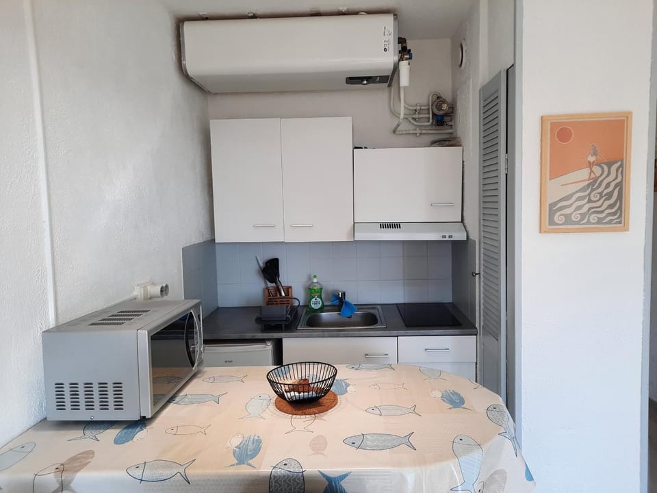 Studio rénové Seignosse, à 2 min de la plage, balcon sud, proche commerces et parc aquatique - FR-1-239-871 Apartment in Seignosse