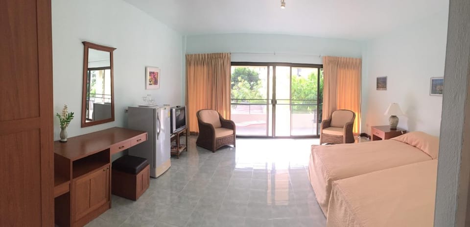 TV and multimedia, Seating area