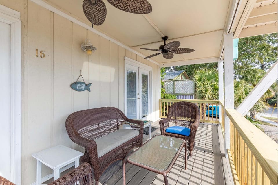 Garden, Balcony/Terrace, Seating area, Garden view, furniture