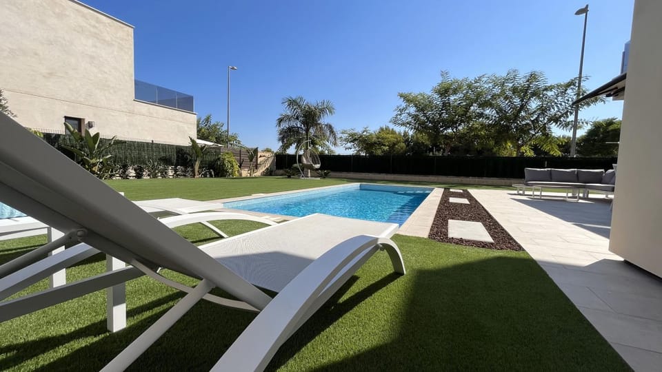 Villa with private heated pool - Roda Golf & Beach Resort Villa in Region of Murcia