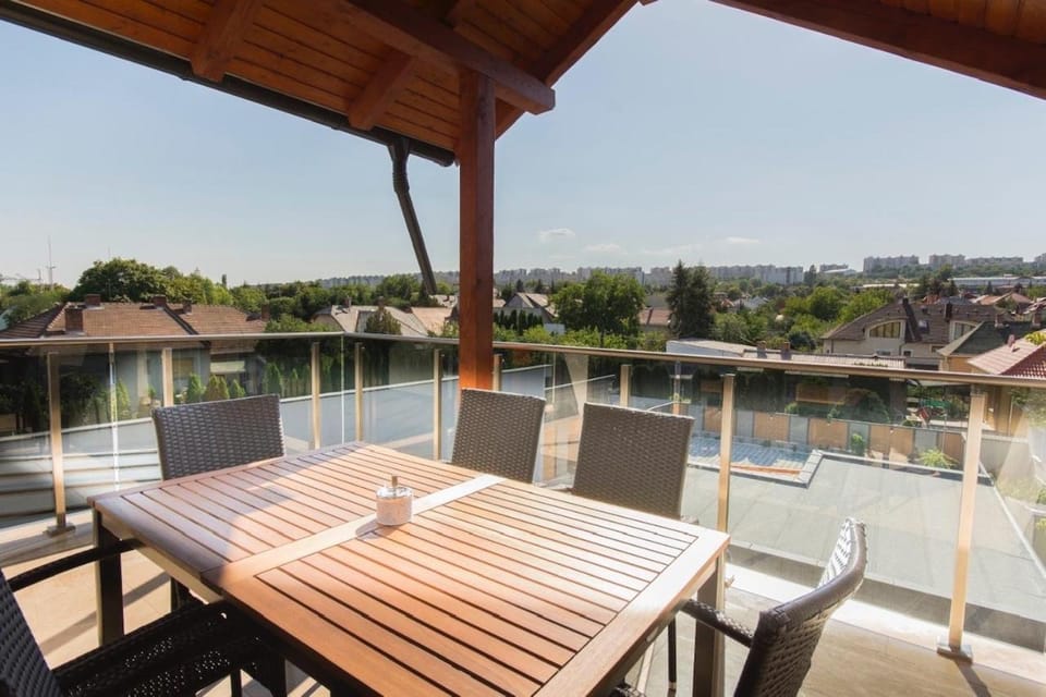 Day, View (from property/room), Balcony/Terrace