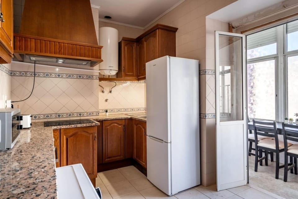 Best Room in Lisbon Apartment in Lisbon