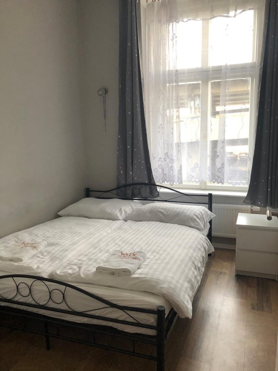 Cozy Homestay at Prague Main Station Apartment in Prague