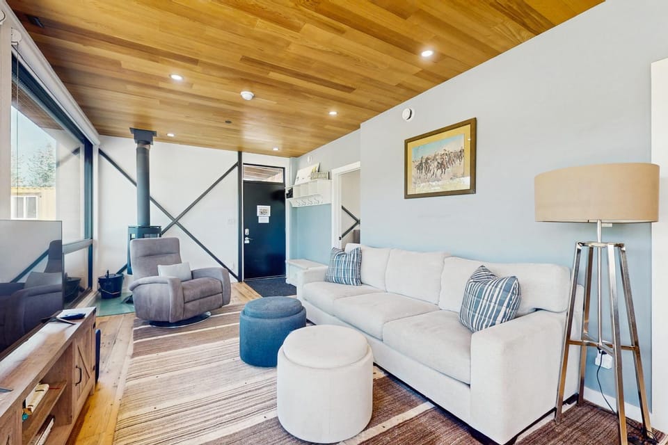 Tree Farm Sanctuary House in El Jebel