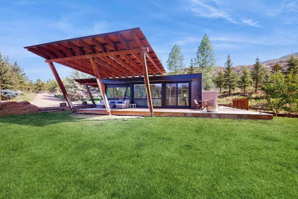 Tree Farm Sanctuary House in El Jebel