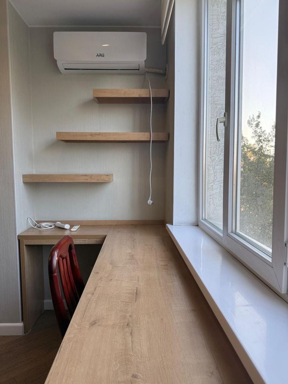 Bedroom, air conditioner