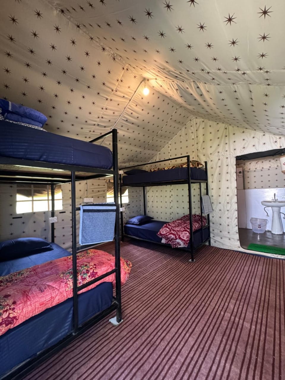 Sunshine Cafe & Cottage Riverside Campground/ 
RV Resort in Himachal Pradesh