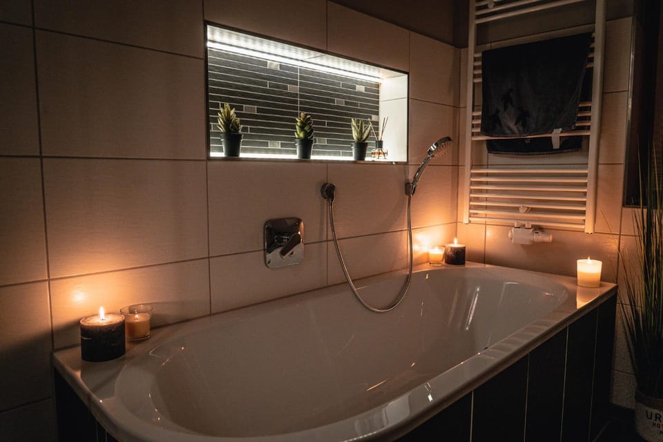 Bathroom, Bath