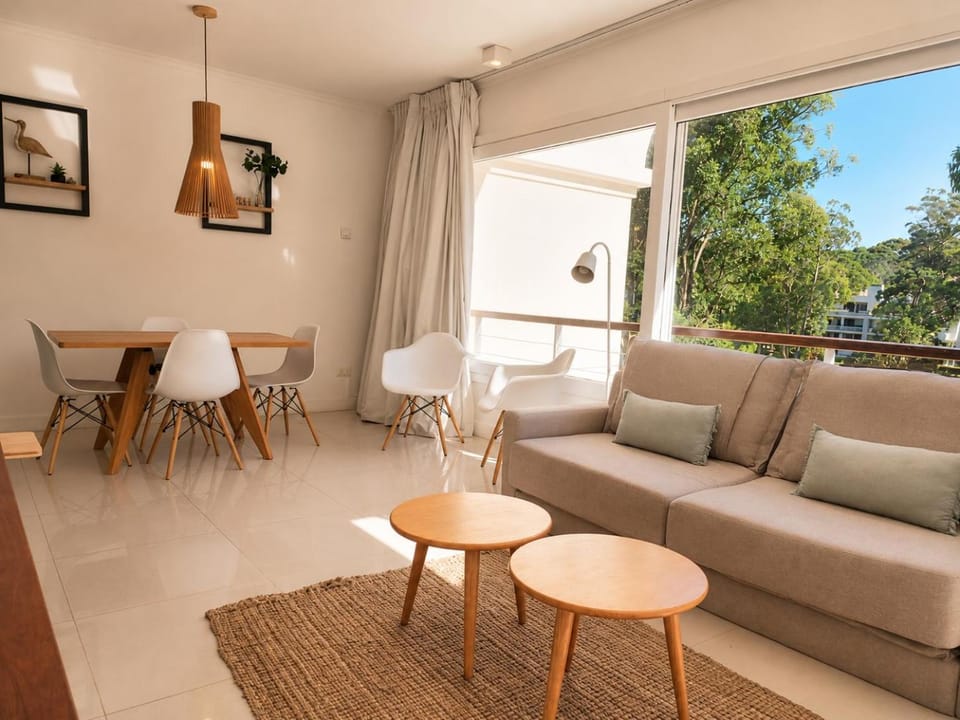 Depto vista al lago en Green Park, Punta del Este Apartment in Maldonado Department, Uruguay