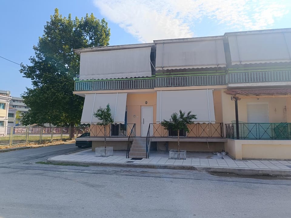 Property building, Balcony/Terrace
