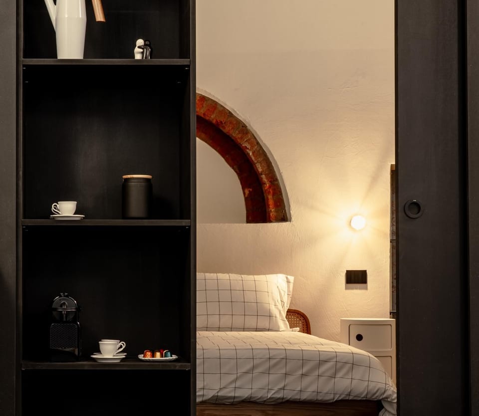 Luxury Loft near Duomo and Garage Apartment in Milan