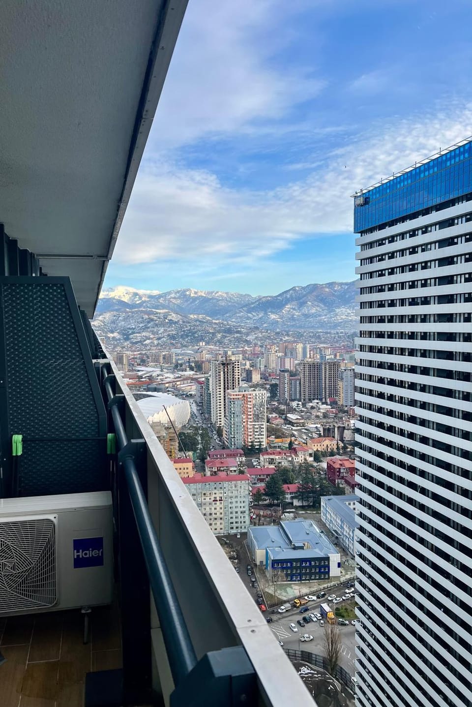 Day, Natural landscape, View (from property/room), Balcony/Terrace, City view, Mountain view