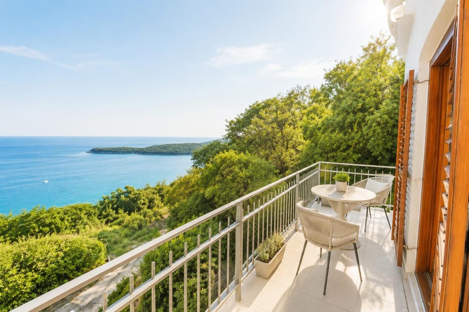 Patio, Patio, Natural landscape, Balcony/Terrace, Sea view, Sea view