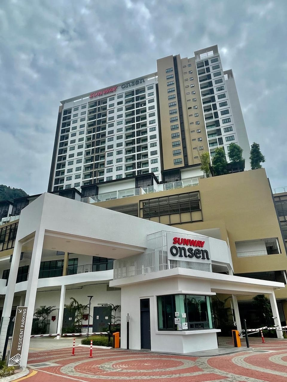 Onsen Suits HJM @ Sunway Ipoh Apartment in Perak