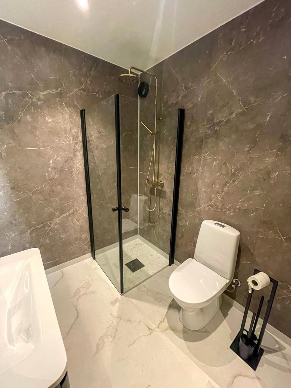 Toilet, Bathroom