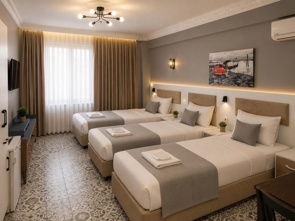 Bed, TV and multimedia, Photo of the whole room