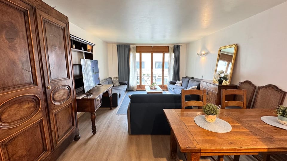 Superb flat in the centre of capital, ski, Caldea Apartment in Andorra la Vella