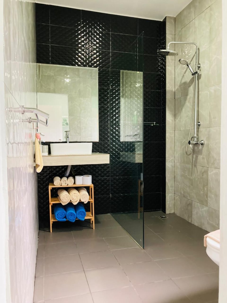 Shower, Bathroom