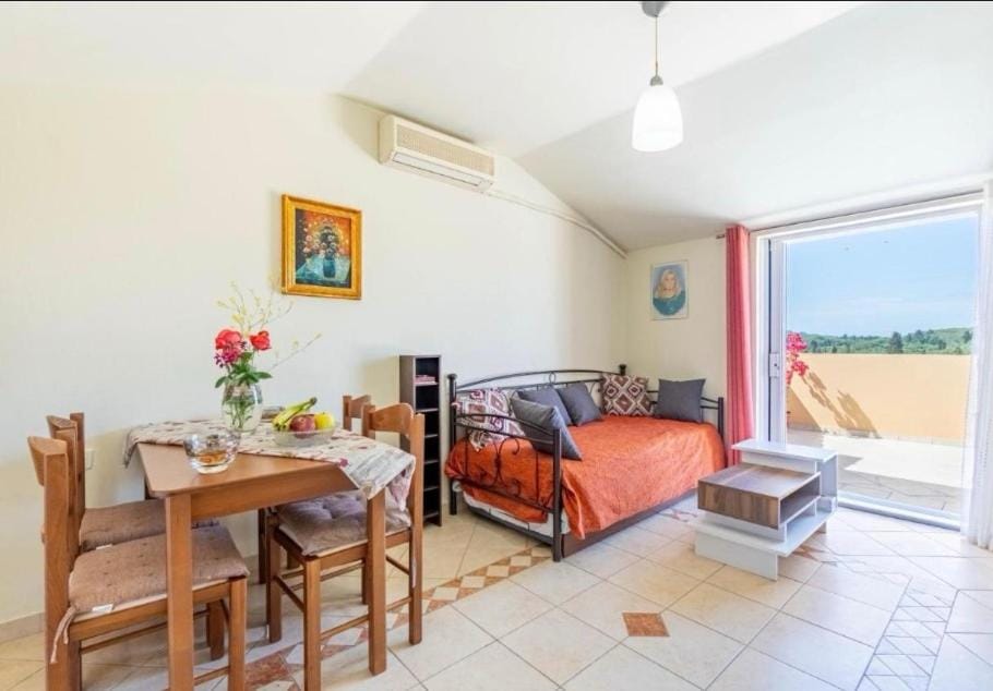 Balcony/Terrace, Living room, Dining area