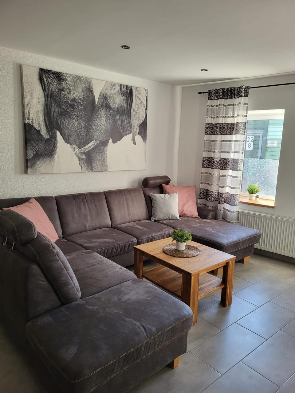 Communal lounge/ TV room, Living room