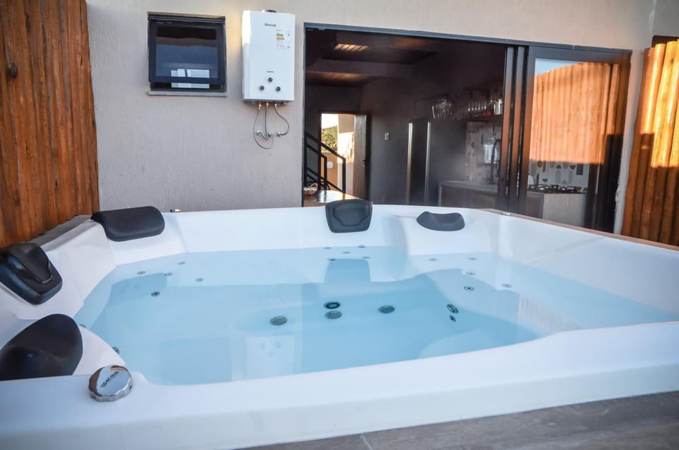 Hot Tub, Open Air Bath, Bath