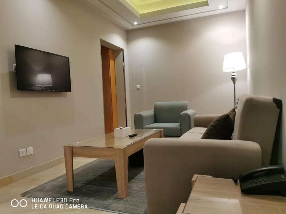 Communal lounge/ TV room