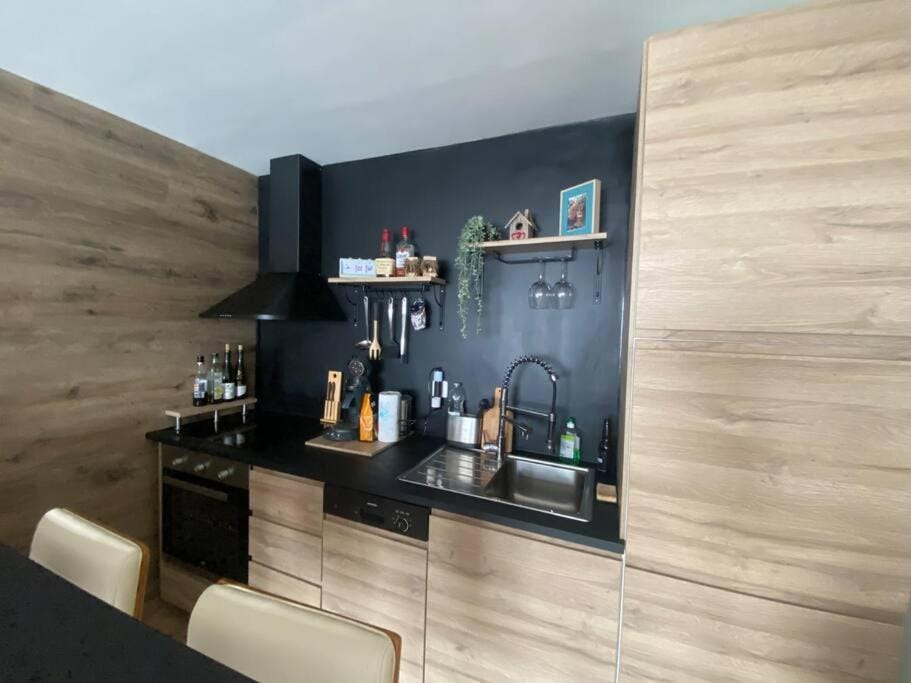 Coffee/tea facilities, Kitchen or kitchenette, Food and drinks