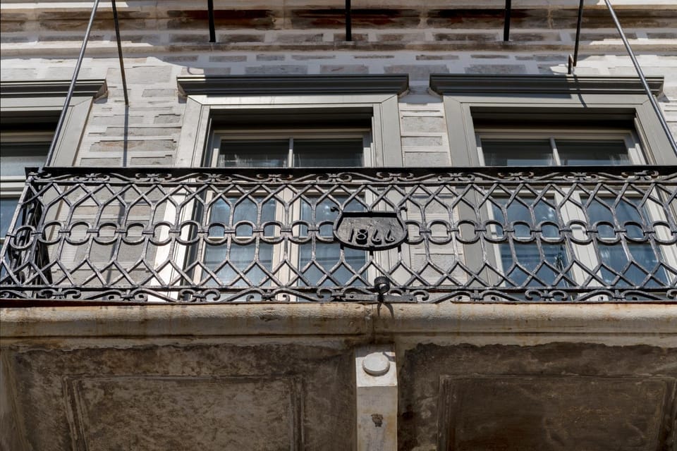 The Ten Syros Hotel in Decentralized Administration of the Aegean