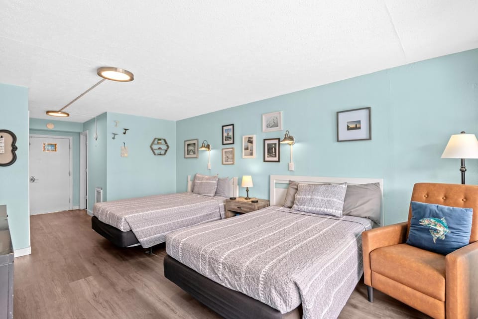 Lovely Pool Front Studio Apartment hotel in Myrtle Beach