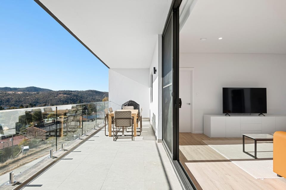 Natural landscape, View (from property/room), Balcony/Terrace, Mountain view
